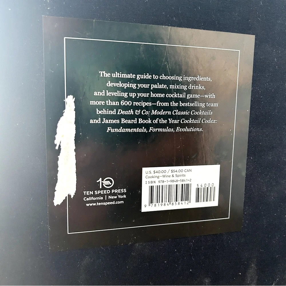 Death & Co Welcome Home: [A Cocktail Recipe Book]  Bartender Training Book‎
